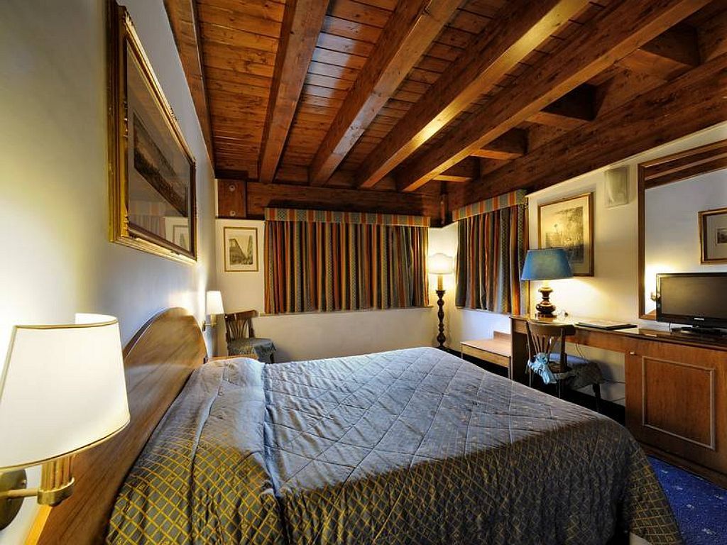 Hotel La Rovere Rome Bagian luar foto