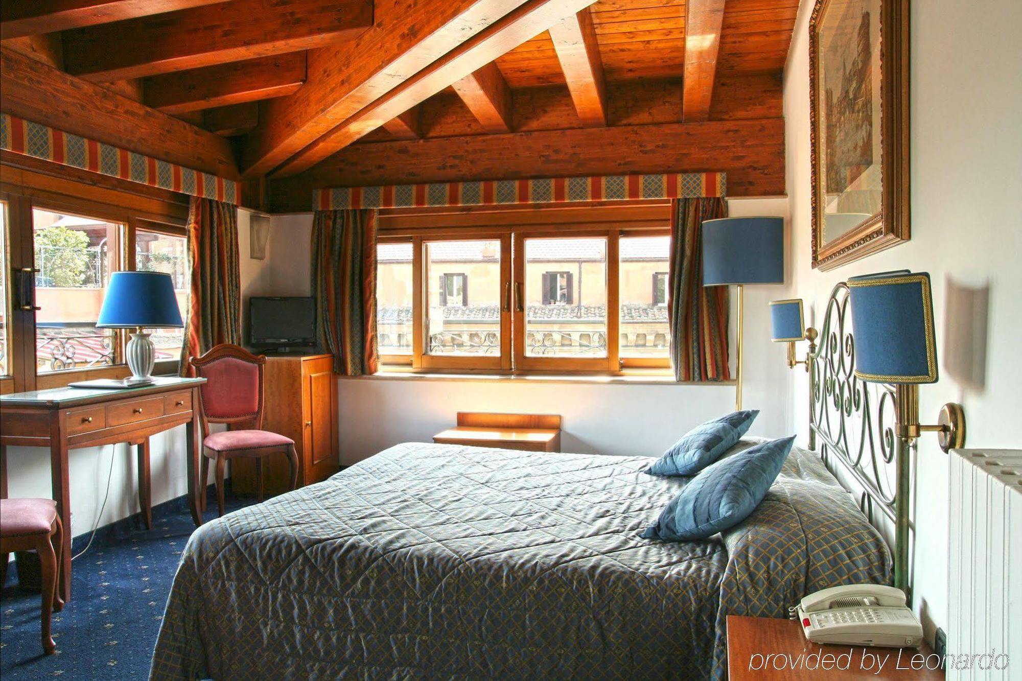 Hotel La Rovere Rome Ruang foto