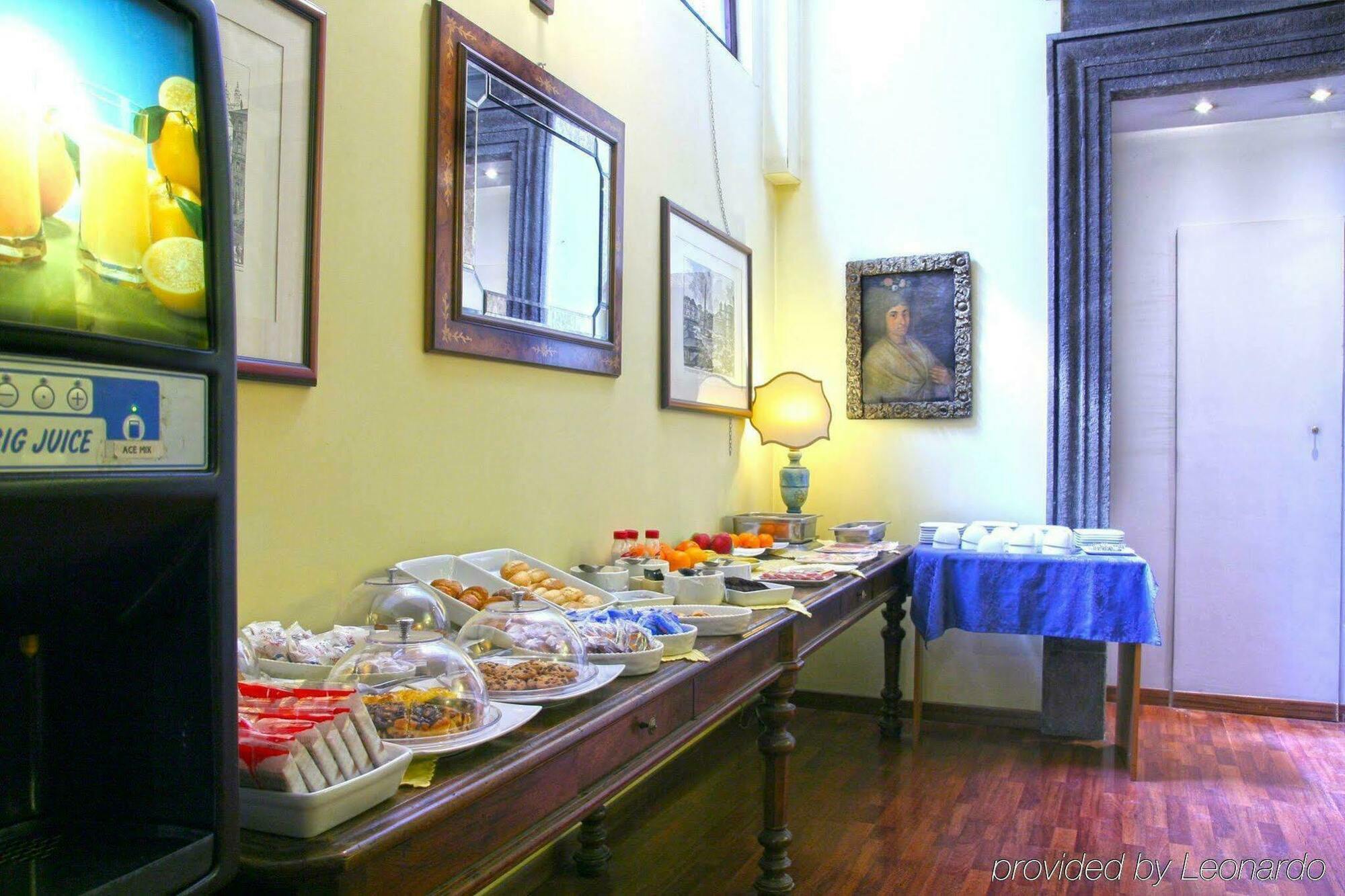 Hotel La Rovere Rome Restoran foto